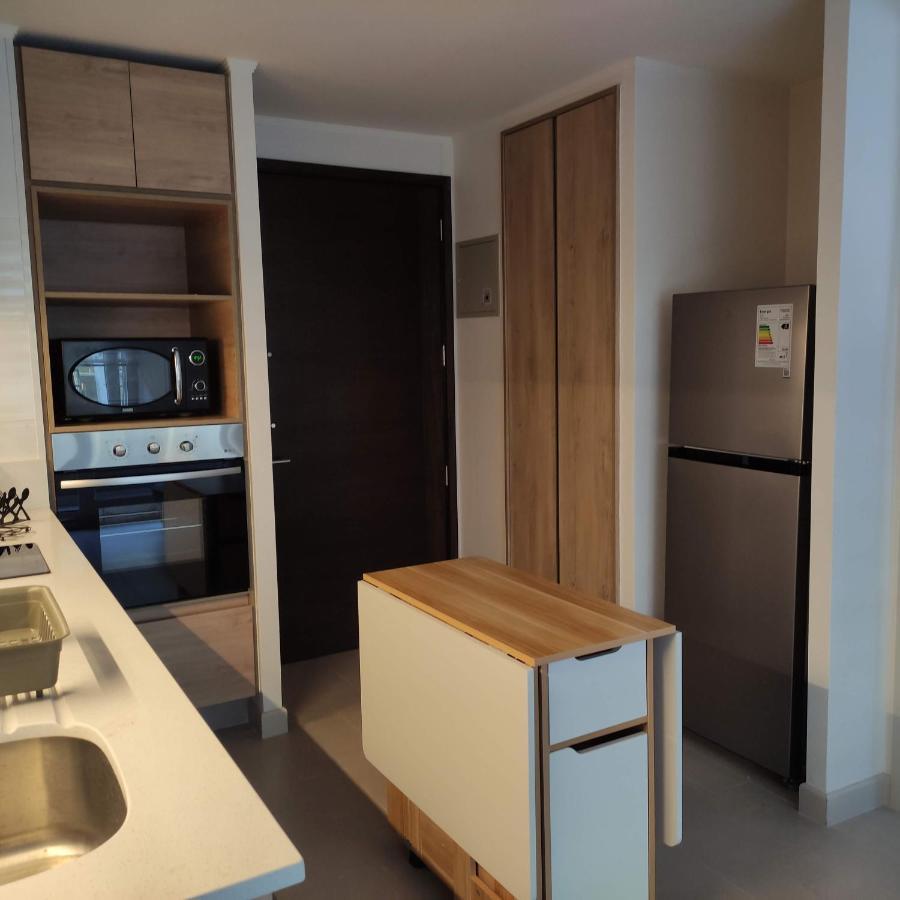 Departamento Lord Cochrane Equipado Appartamento *